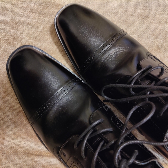 Stacy Adams Abbott Slip Resistant cap toe oxfords, Size 9W, Excellent Condition - Picture 2 of 14